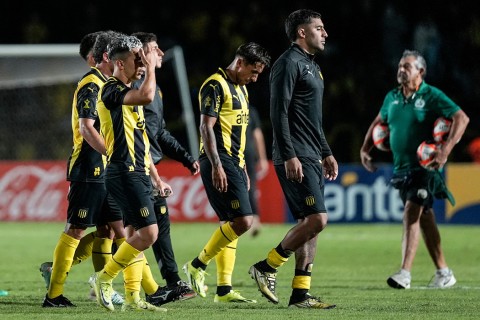 Con al menos tres cambios, Peñarol recibirá esta noche a Liverpool