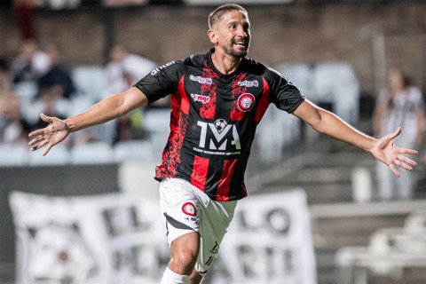 Miramar Misiones y Progreso fueron los ganadores del domingo en el Torneo Apertura