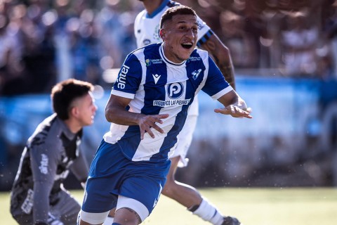 Juventud le ganó a Liverpool 1-0 y lo dejó sin título