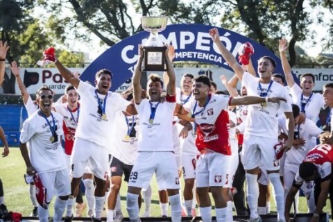 Fuentes: “Estamos tratando que Tacuarembó vuelva a ser esa plaza futbolística que fue en el pasado”