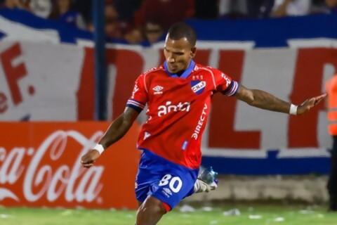 Báez, Otero y Petit titulares en Nacional para recibir a Atlético Nacional