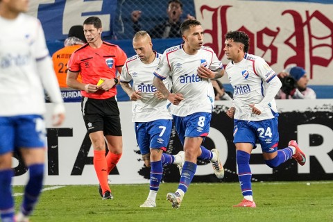 Nacional le ganó a Atlético Nacional pero no le alcanzó