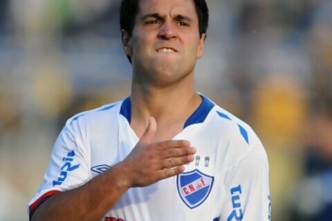 Gustavo “Grillo” Biscayzacú: “el estadio cerrado influye a favor de Nacional”