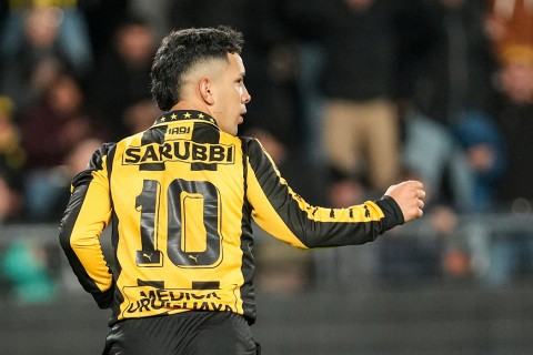 Peñarol le ganó a Juventud de Las Piedras 1-0 y lidera el Clausura