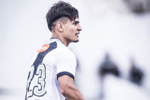 Matías González: “Me muero por jugar en Peñarol pero hoy es Danubio”