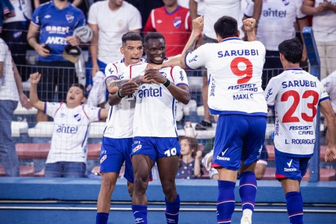 Nacional venció 2-1 a Cerro Largo 
