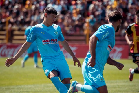 El descenso al rojo vivo: Wanderers sacó un puntazo y Progreso se complicó