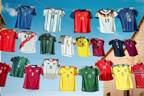 Adidas presentó sus camisetas para el Mundial 2026