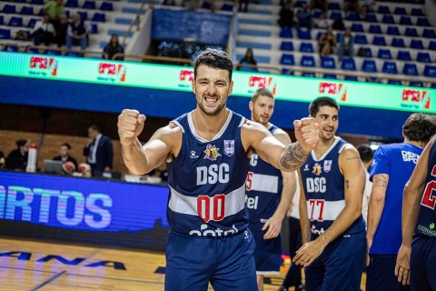 Defensor Sporting entre los cuatro mejores de la LSB