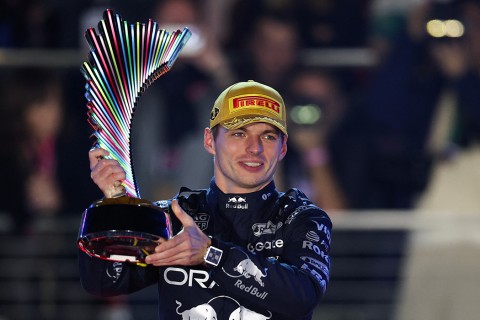 Hay mundial: Verstappen ganó en Las Vegas y los McLaren fueron descalificados