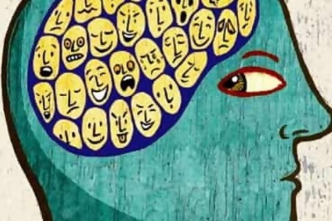 Las voces de Adrian en su cabeza