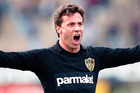 Fernando Álvez: “Peñarol tiene el gran incentivo de salir campeón en el Parque Central”