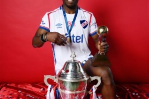 ¡Apareció Osinachi en Los Mismos Locos!