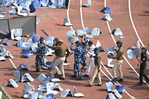 Caos en la visita de Suárez y Messi en India