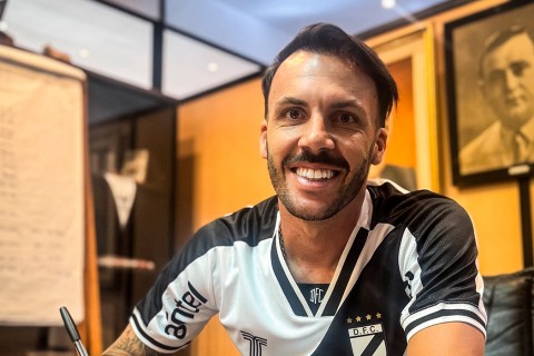 Sebastián Rodríguez: “quiero devolverle algo a Danubio después de 15 años”