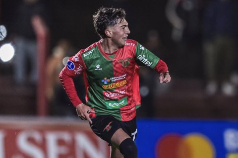 Agustín Albarracín deja Boston River para jugar en Cagliari de Italia