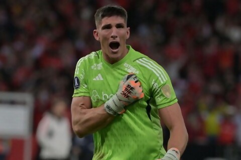 Rochet: “Brasil tiene un torneo muy competitivo y económicamente es como estar en Europa”