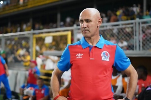 Espinel: “Pensé que el aporte de Bielsa al fútbol uruguayo iba a ser mayor a lo que terminó siendo”