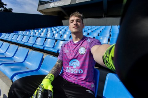 Cardozo: “La presión de jugar  y rendir en Peñarol es terrible y a la vez divina”