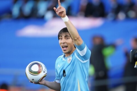 Jorge Fucile vuelve al fútbol