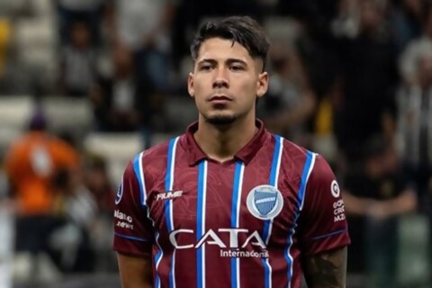 Peñarol presentó al “Indio” Fernández