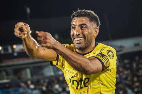 Peñarol le ganó 1-0 a Albion y también es líder del Apertura