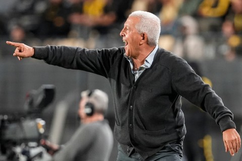 Gustavo Ferrín: “Liverpool es aquel Defensor del 76“