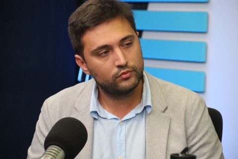Santiago Sánchez: “salir a barrer para afuera en este momento no va a contribuir en nada”