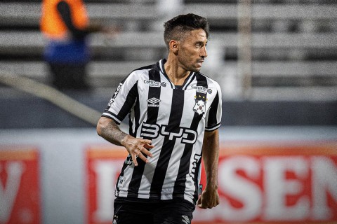 Wanderers le ganó 1-0 a Liverpool