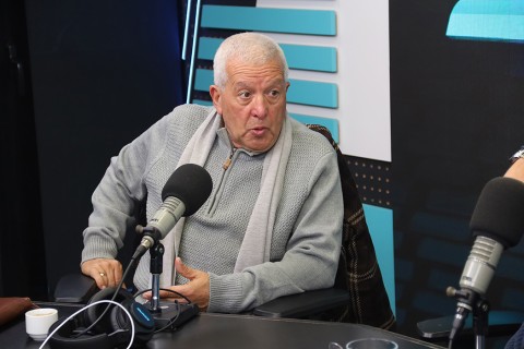 Gustavo Ferrín: “hay que ser lo más simple posible para persuadir al futbolista de hoy”