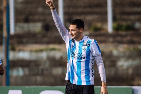 Cerro le ganó de local 1-0 a Racing por la fecha seis del Intermedio