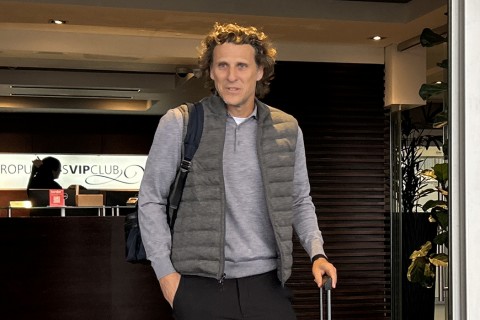 Diego Forlán llegó a Uruguay para convertirse en nuevo entrenador de la selección Sub 20