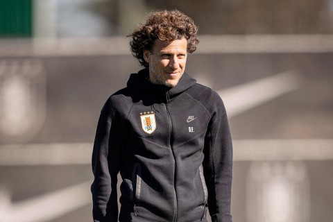 Diego Forlán: “armé la convocatoria en base al rendimiento de los 26 jugadores”