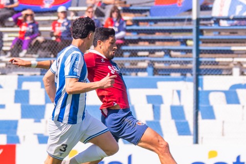 Albion venció 1-0 a Cerro Largo en Melo y metió al arachán en la lucha por la permanencia