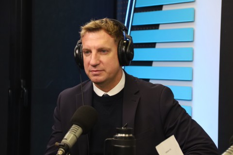 Maxi López: “el lugar de Diego Forlán es la selección uruguaya”