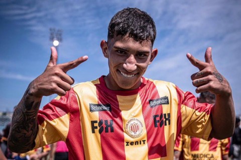 Progreso venció 1-0 a Wanderers en el Viera en un partido vital por la permanencia