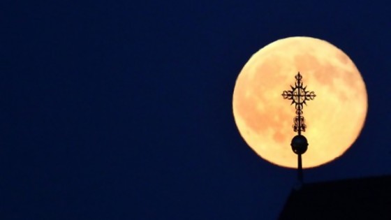 Cómo la Luna y las diferencias originales entre judíos y cristianos hacen “caer” temprano o tarde la Semana de Turismo — Informes — No Toquen Nada | El Espectador 810