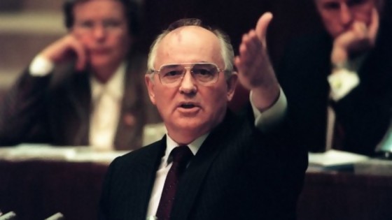 Las culpas del Gorbachov — Gabriel Quirici — No Toquen Nada | El Espectador 810