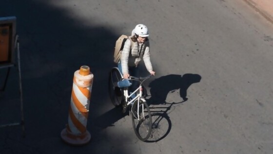 Los cascos para bicicleta no se están certificando como indica la norma — Informes — No Toquen Nada | El Espectador 810