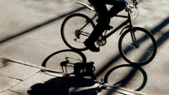 ¿Las bicicletas deberían pagar patente? — Gustavo Viñales — No Toquen Nada | El Espectador 810