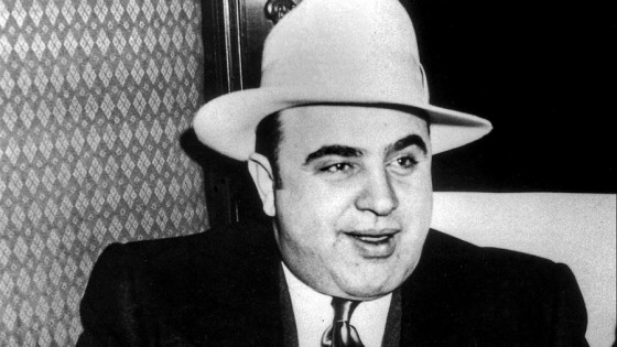 El principio del fin de Al Capone — La Biblia y el calefón — Espectadores | El Espectador 810