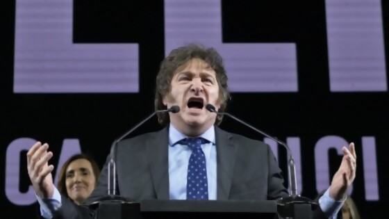  Por qué no hay espacio para un Javier Milei en Uruguay — Cuestión política: Dr. Daniel Chasquetti — Más Temprano Que Tarde | El Espectador 810