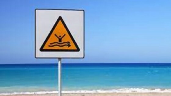 Peligros en la playa — Segmento humorístico — La Venganza sera terrible | El Espectador 810