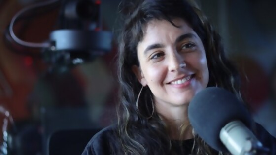 Elena Ciavaglia muestra en vivo parte de su búsqueda musical — Entrevistas — No Toquen Nada | El Espectador 810