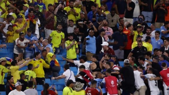 Simulacro de sobreactuación en defensa de los jugadores uruguayos y de la colina del whisky — Darwin - Columna Deportiva — No Toquen Nada | El Espectador 810