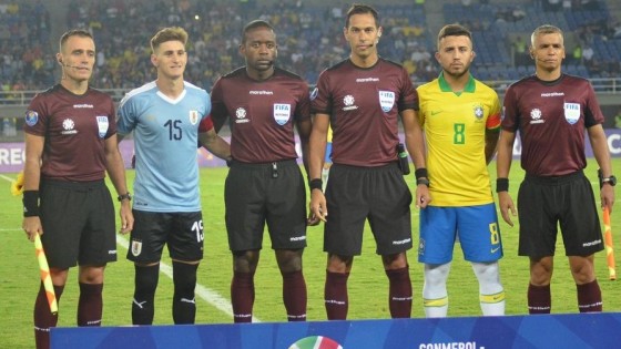 Sigue o se despide: Uruguay enfrenta Brasil  — Deportes — Primera Mañana | El Espectador 810