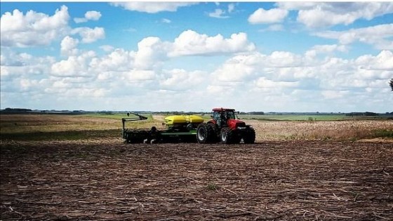 Agricultura por ambiente: Manejo, cuidado y sustentabilidad del recurso suelo — Audios — Dinámica Rural | El Espectador 810