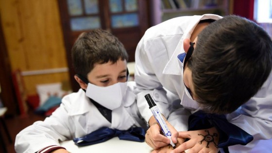 Graciela Fabeyro: “No encontramos grandes dificultades en las escuelas, aunque un día se retrocede y otro se avanza” — Entrevistas — Primera Mañana | El Espectador 810