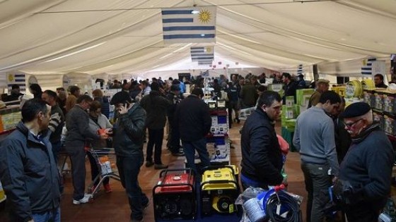 Prolesa promueve más de 800 productos en la 10ma Feria — Lechería — Dinámica Rural | El Espectador 810