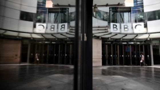 La BBC: su presente y los debates sobre su viabilidad — Jorge Sarasola — No Toquen Nada | El Espectador 810